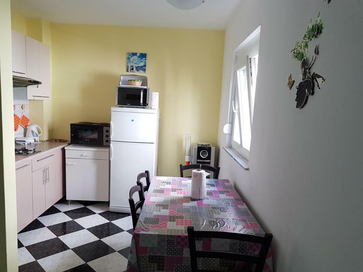 Apartment Mimosa Вир Екстер'єр фото
